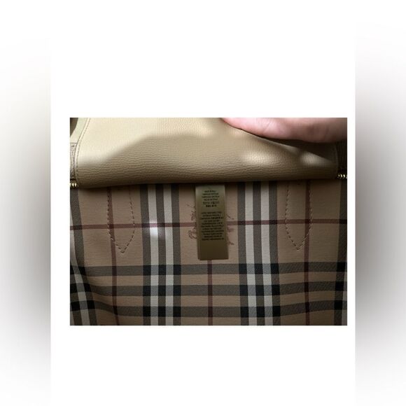 BURBERRY Haymarket Colours Check Medium Tote - Picture 6 of 13